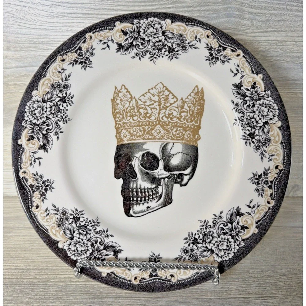 Royal Stafford Victorian English Halloween Gothic Crown Skull 11